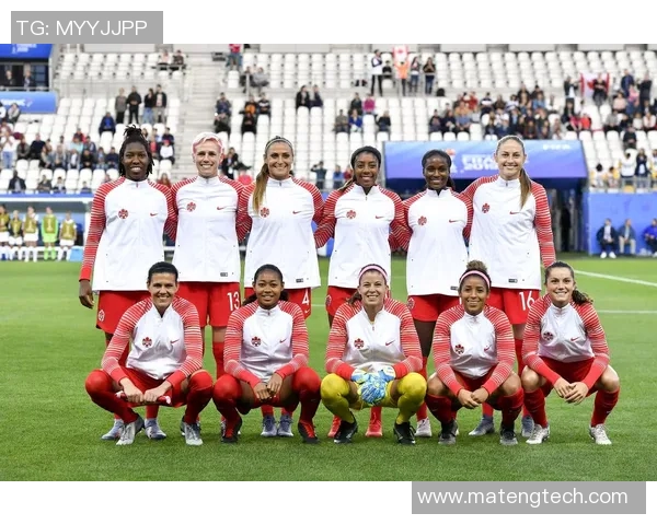 加拿大女足与喀麦隆女足激战正酣展现巾帼风采与足球激情的精彩对决